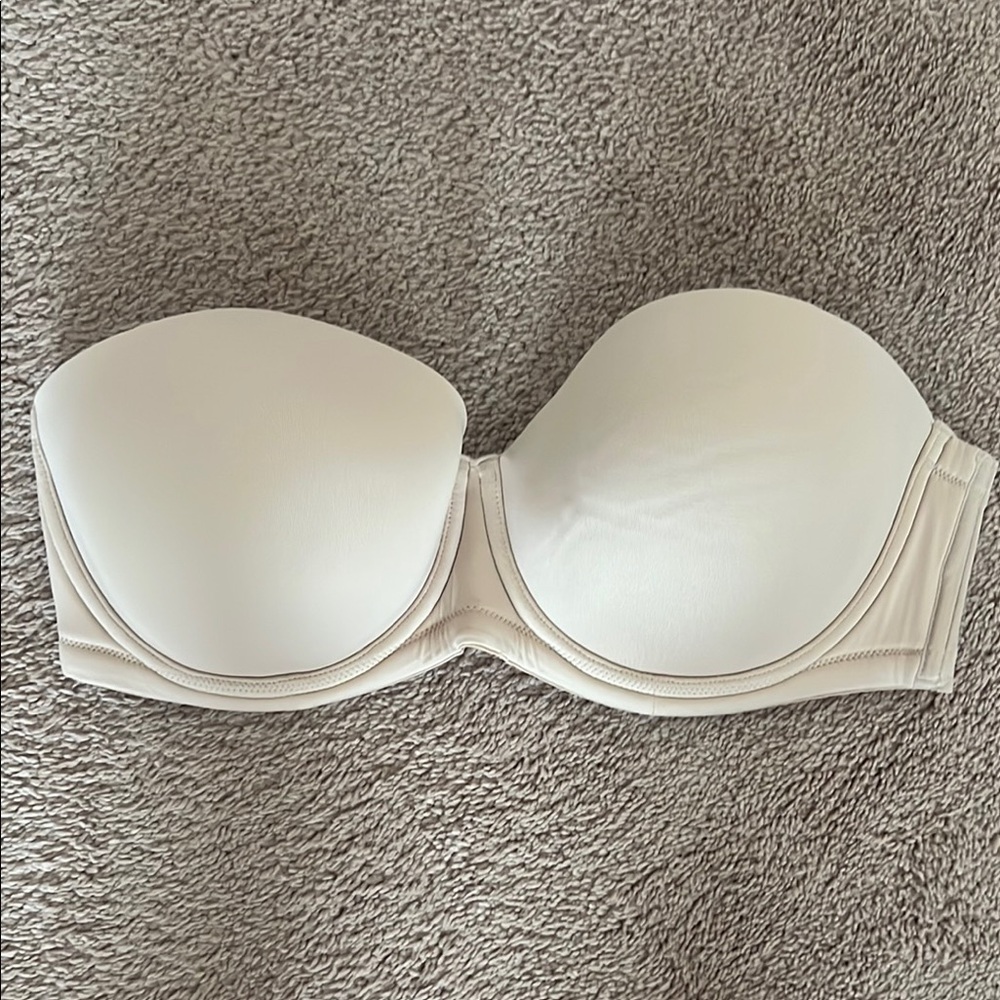 Wacoal strapless Bra